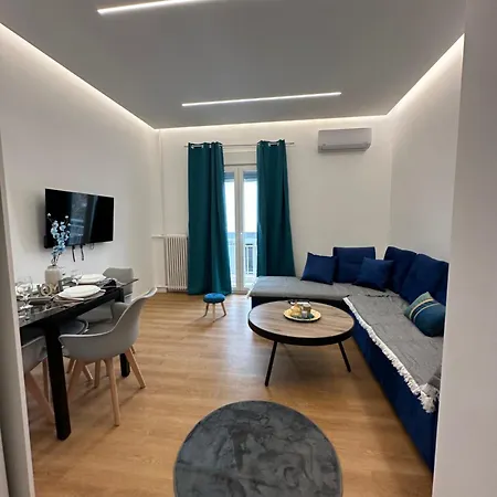 Modern House In Attiki Station,in Center Of Athens! Apartment