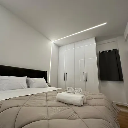 Apartment Modern House In Attiki Station,in Center Of Athens! *